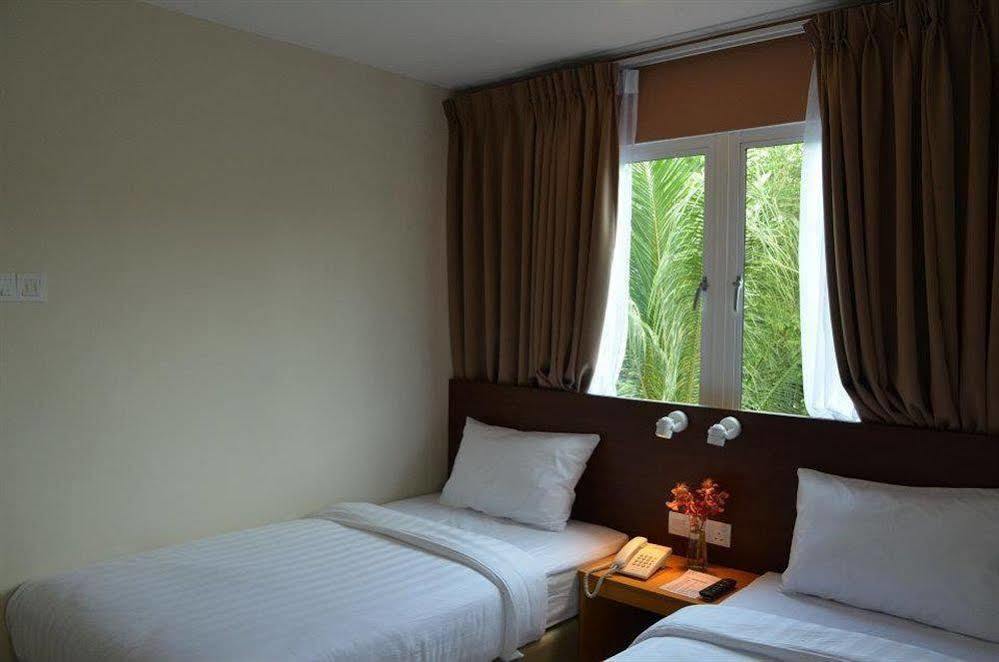 Hotel Asia Kuah Exterior photo